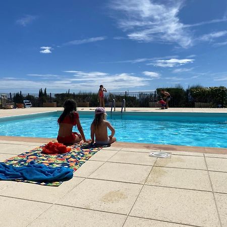 Location Vacance Vue Mer 4 A 6 Personnes Кавалер-сюр-Мер Екстер'єр фото